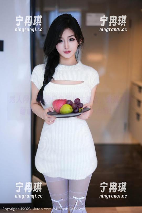 秀人网-米妮大萌萌 秀人网 - 免费白色写真大集合,米妮大萌萌说:“你们的眼睛要小心哦!”