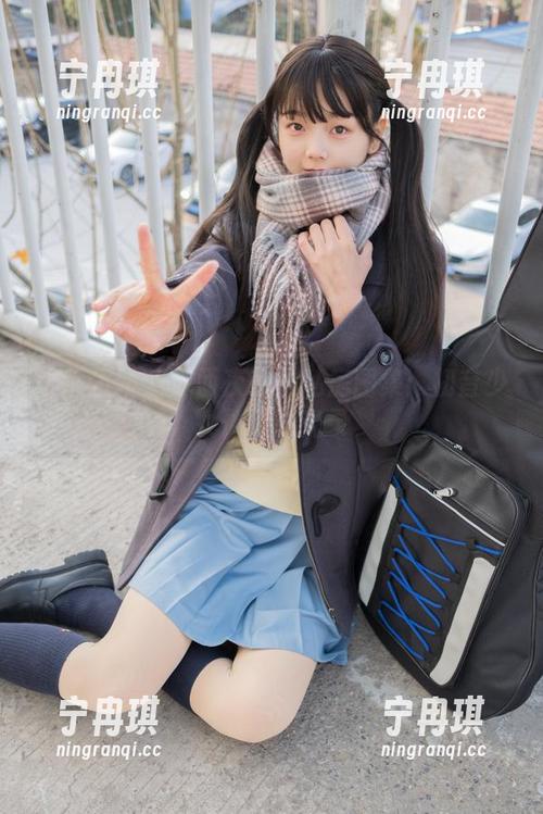 稚乖画册-赤西夜夜 稚乖画册 - 赤西夜夜的私房图集:初音少女休闲时光录