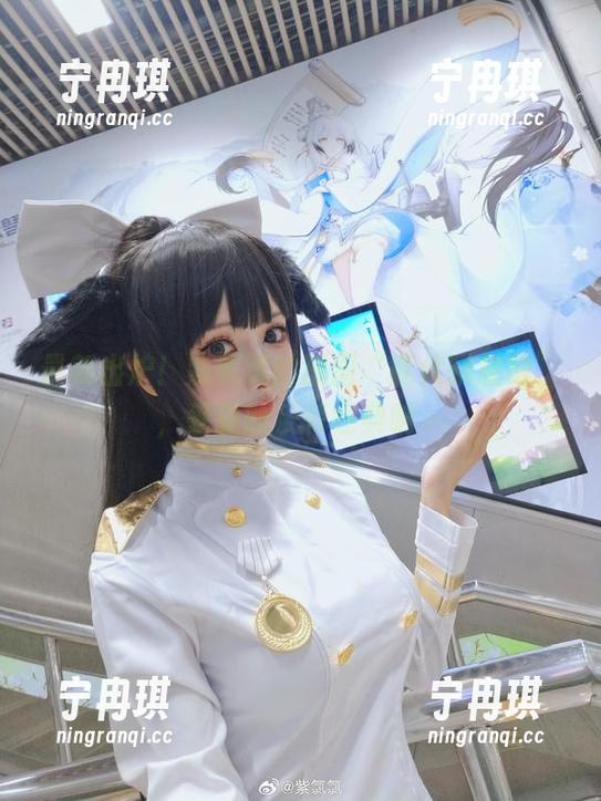 紫氯氯 最新出炉!紫氯氯的原图“能代貅旗袍”,妥妥的反转经典呐~