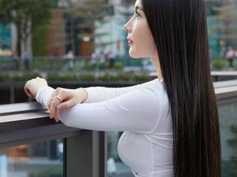 蜜桃社 – 初月的白衬衫:纸上得来真真假假的作品集精选