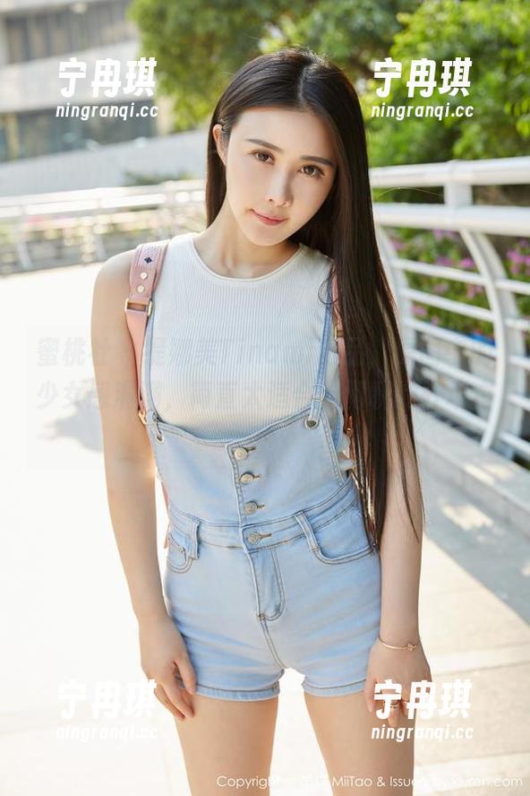 蜜桃社 - 缇娜美Tinami出品，原图中的少女感满满，简直太适合当闲聊的开场白！