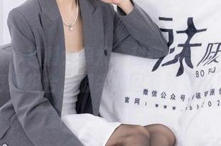 袜啵啵 – 福利大串烧:甜甜圈与短肉丝的奇妙组合,脚尖加固有效果哦!