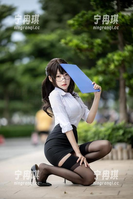 香草喵露露 香草喵露露的天台美图,都是高清的,哪里藏的那么好看,真想去探探!