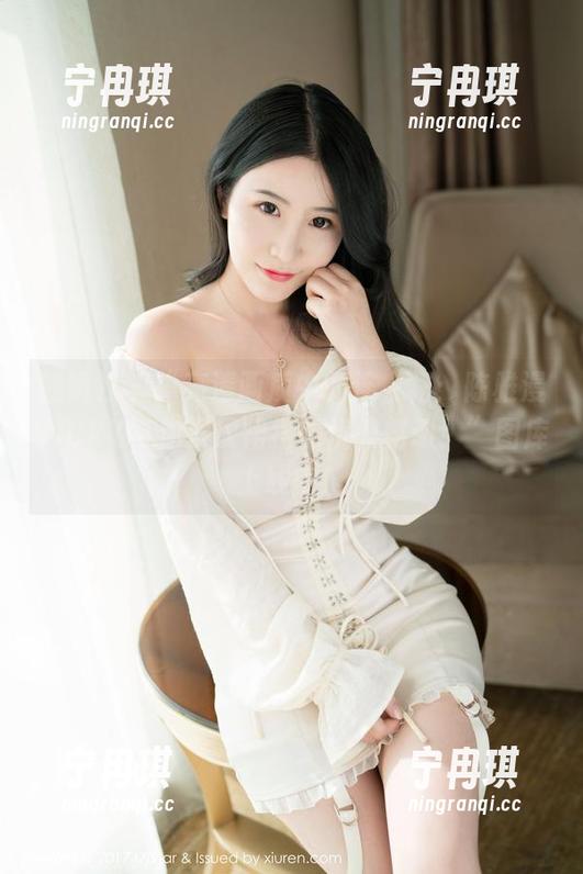 魅妍社-陈雅漫VICKY 魅妍社 - “高清画质中的连衣裙:陈雅漫VICKY带你发现裙摆的优雅舞动!”图库上线中!