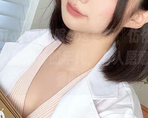 魔物喵nigisa校服cos更新,仿佛回到了那个只会吃午餐的年代,有人愿意分享午餐吗?